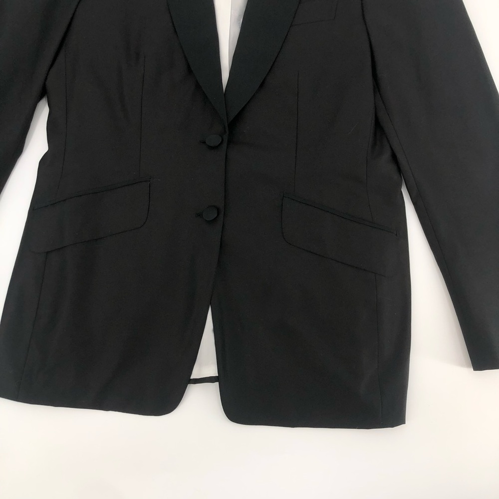 Brioni Tuxedo - Picture 3 of 15